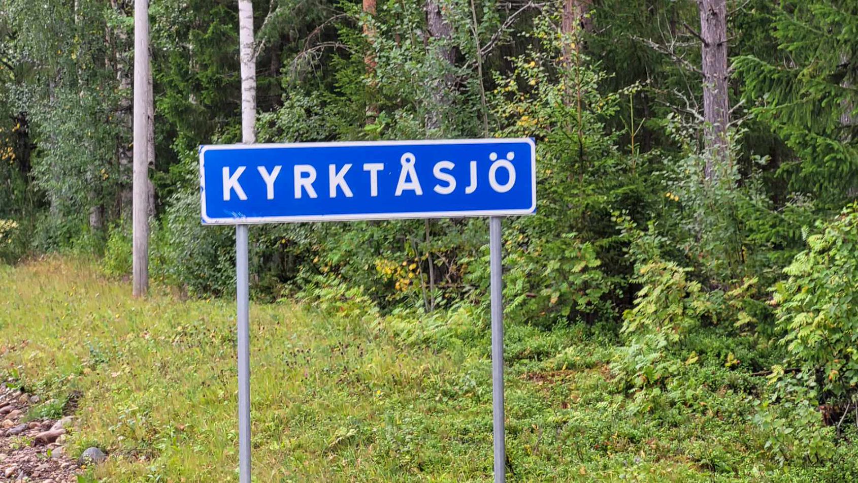 kyrkståsjö skylt